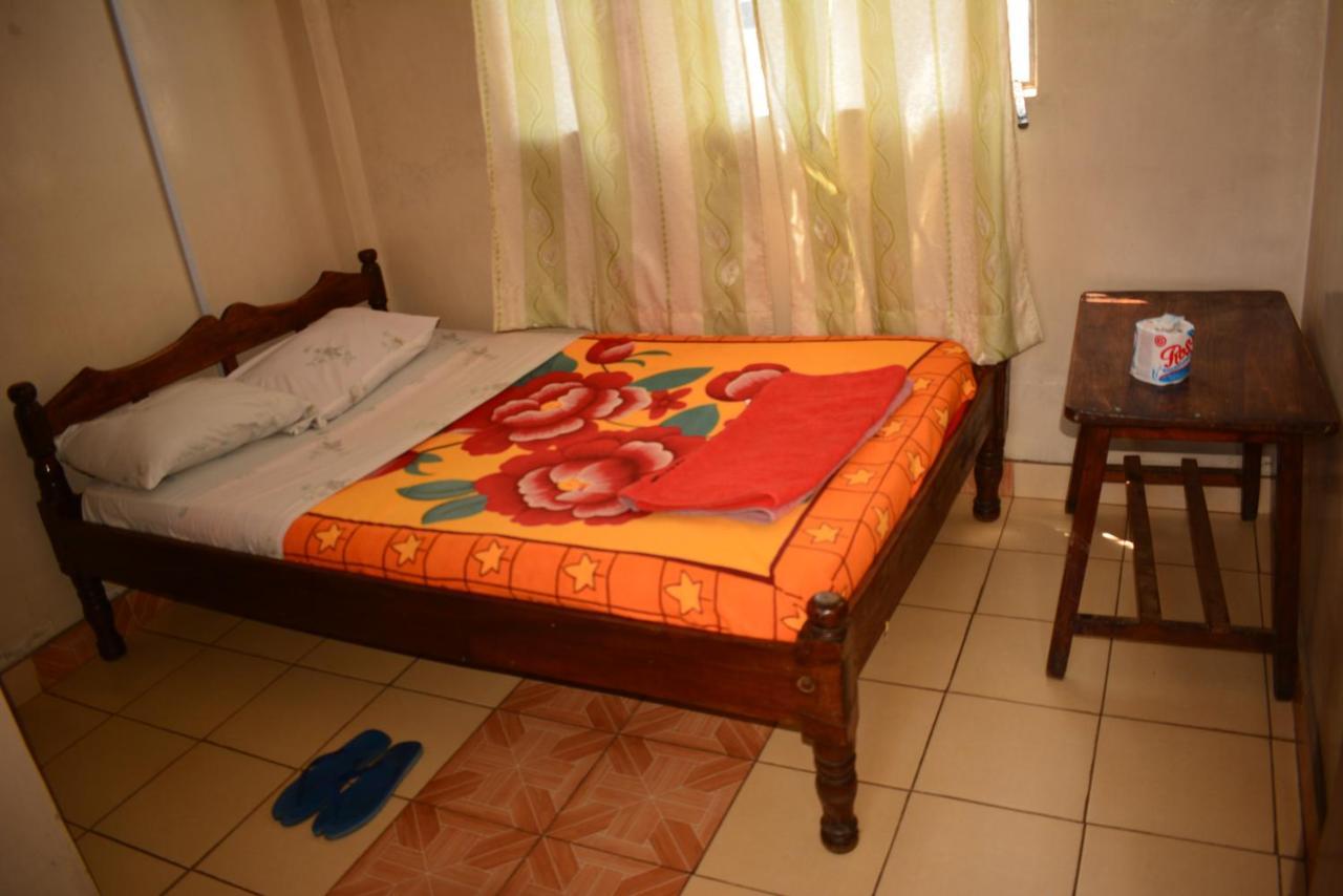 Mona Lisa Guest House, Kisumu Zewnętrze zdjęcie